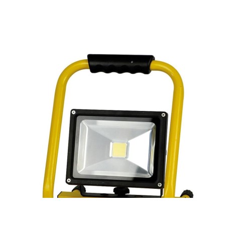 FOCO LED CON ASA  20W 4000K 1440 LUMENES IP65