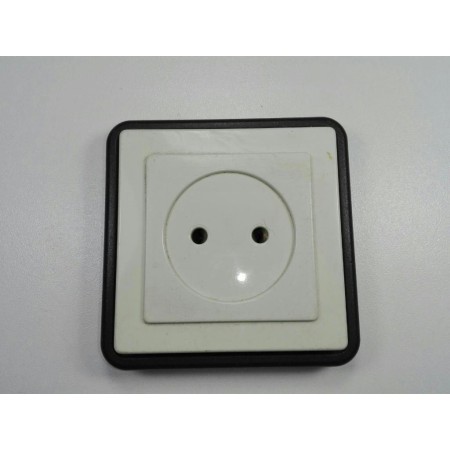 BASE SUPERFICIE ECONOMICA MARRON