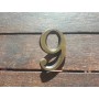 NUMERO 9 LATON 5 CMS SIN TORNILLOS