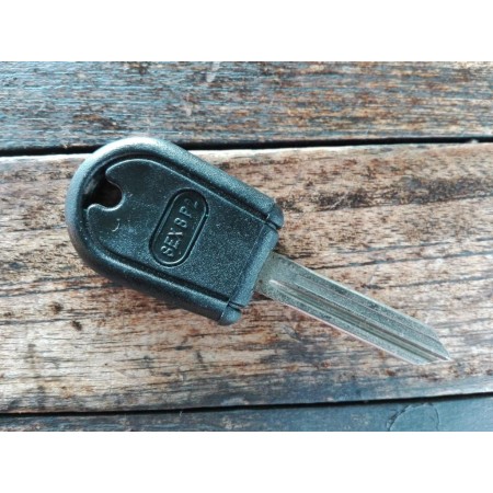 CEA LLAVE CABEZAL GOMA SEX 8 P2