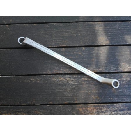 BELLOTA LLAVE ESTRELLA ACODADA 6420-8X9