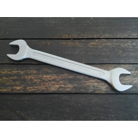 ACESA LLAVE FIJA 702-8X9 PROFESIONAL