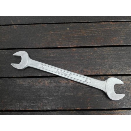 AKAR LLAVE FIJA 14X15 CROMO VANADIO