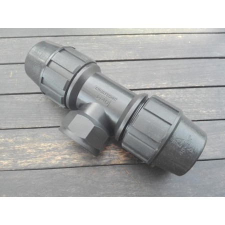 AQUATECNIC POLIETILENO DERIVACION ROSCA HEMBRA 40-1 1/4