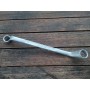 AKAR LLAVE ESTRELLA ACODADA 14X15