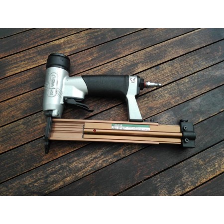 EZ-FASTEN CLAVADORA MB30R