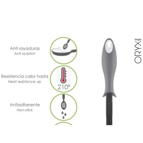 ESPUMADERA COCINA NYLON CON MANGO ANTIGOTAS ENGOMADO 35 X 11,7 CM. 