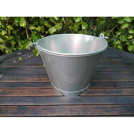 CUBO GALVANIZADO CONICO CLASICO  2 LITROS 20. 5 X 14 X 15 