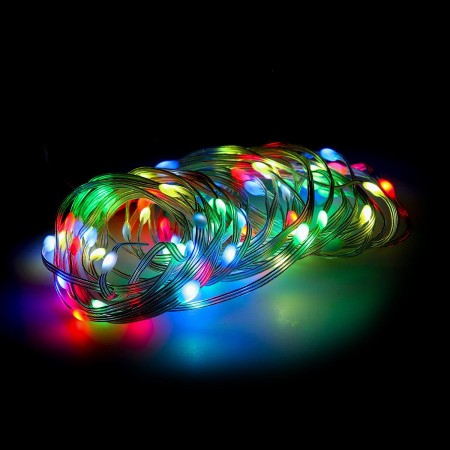 LUCES NAVIDAD LUZ MULTICOLOR 80 MICROLED A PILAS CON MANDO. USO INTERNO / EXTERNO PROTECCIÓN IP44. 3 BATERIAS AA